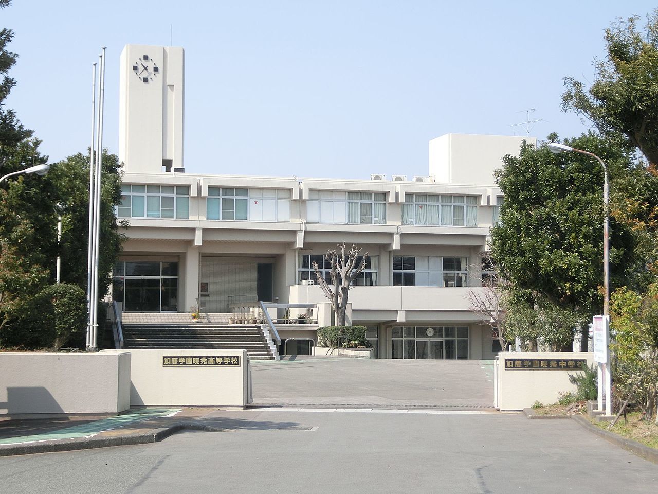 静岡 聖光 学院 偏差 値
